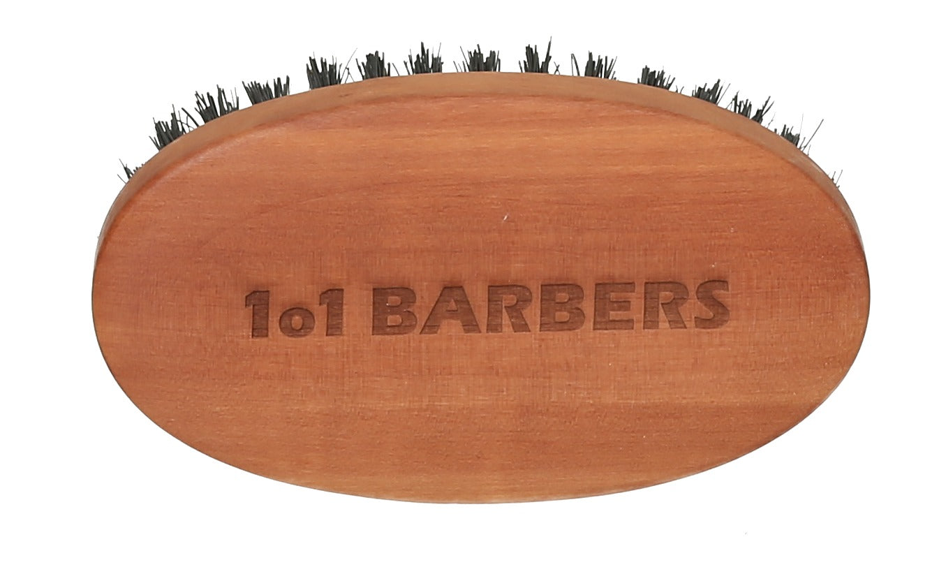 1o1BARBERS BARTBÜRSTE OVAL 90x50MM CUSTOM